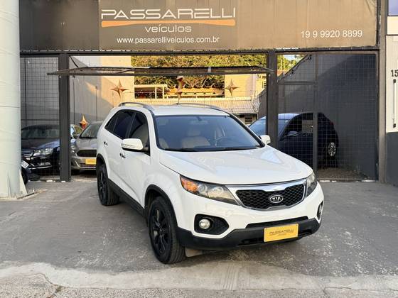 KIA SORENTO 2.4 16V GASOLINA EX AUTOMÁTICO KIA SORENTO 2.4 16V GASOLINA EX AUTOMÁTICO